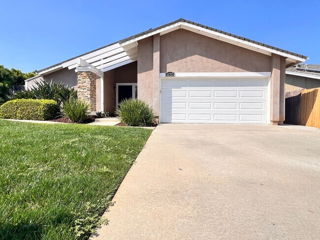 1152 Canary Ct San Marcos, CA 92078
