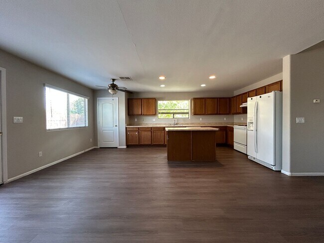 28937 N Coal Ave San Tan Valley, AZ 85143 photo 5