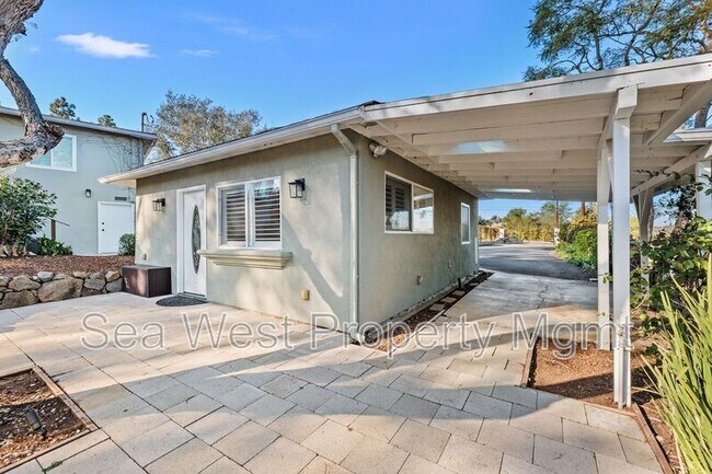 3267 Bernardo Ln Escondido, CA 92029 photo 2