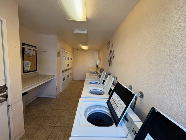 Sandpointe Apartment Homes photo 3