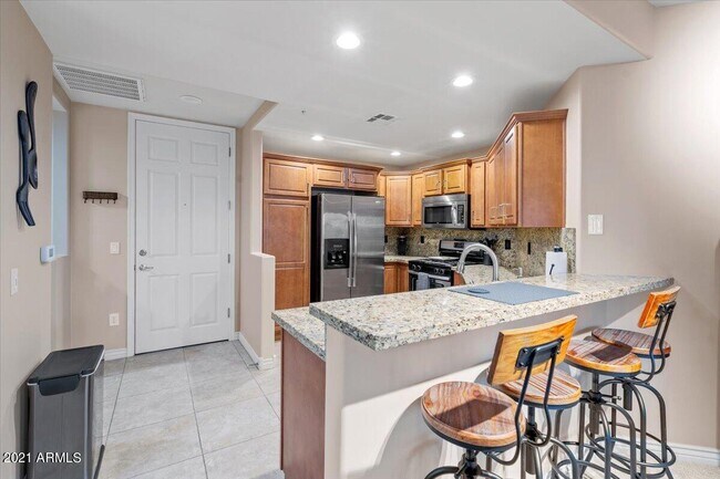 5350 E Deer Valley Dr Phoenix, AZ 85054 photo 4