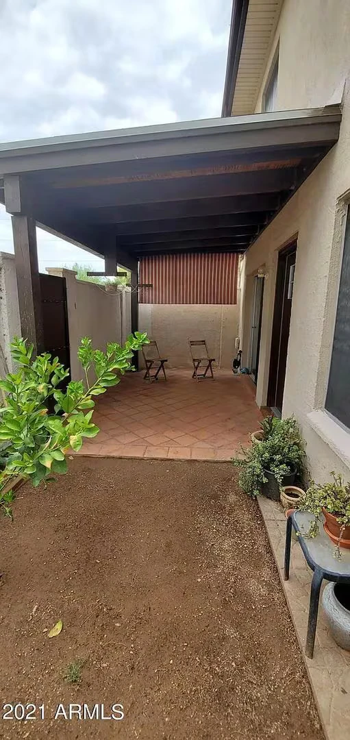 746 Joan D Arc Ave Phoenix, AZ 85022 photo 3