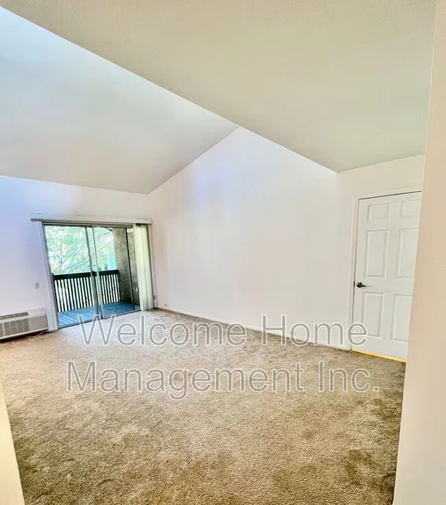 1240 Walker Ave Walnut Creek, CA 94596 photo 3