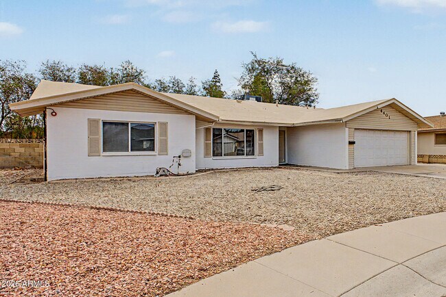4401 S Rita Ln Tempe, AZ 85282 photo 4