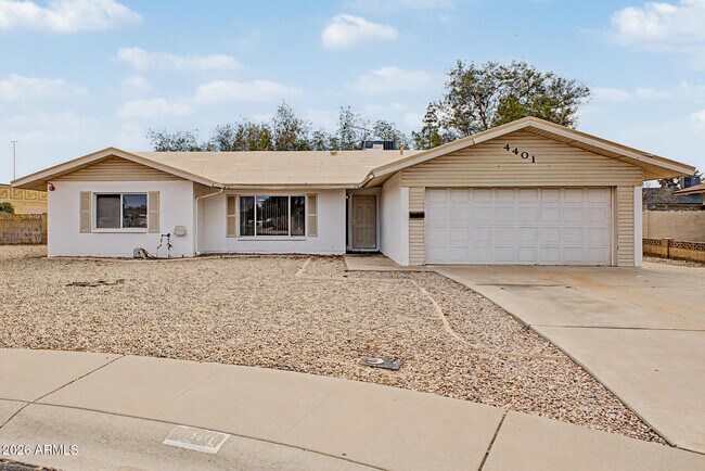 4401 S Rita Ln Tempe, AZ 85282 photo 2