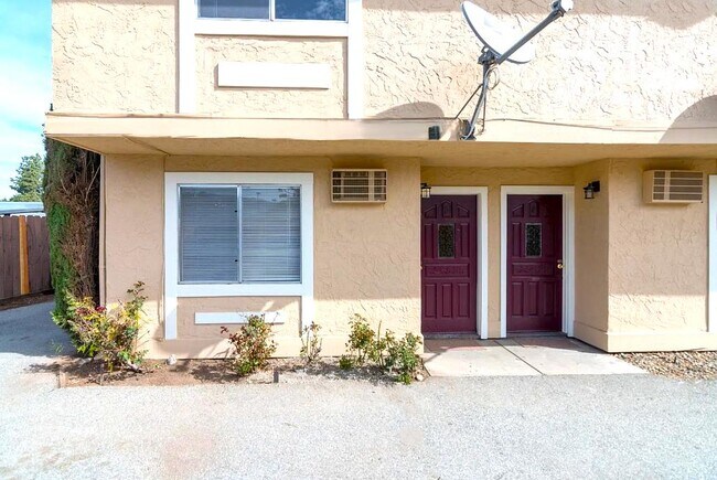 6755 Filbro Dr Gilroy, CA 95020 photo 3