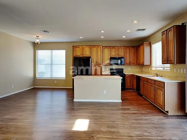 3708 S 100th Glen Tolleson, AZ 85353 photo 3
