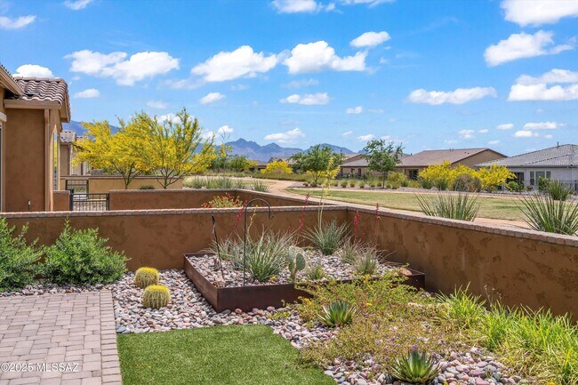 30668 S Sand Hurst Ln Oracle, AZ 85623 photo 4