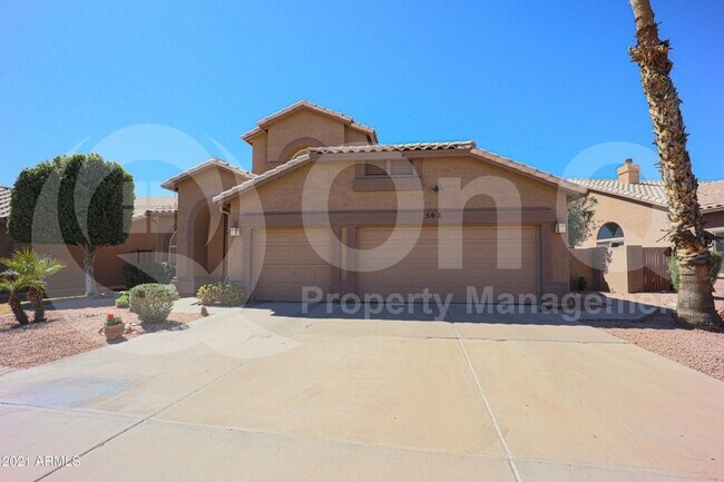 562 N Kingston St Gilbert, AZ 85233 photo 2