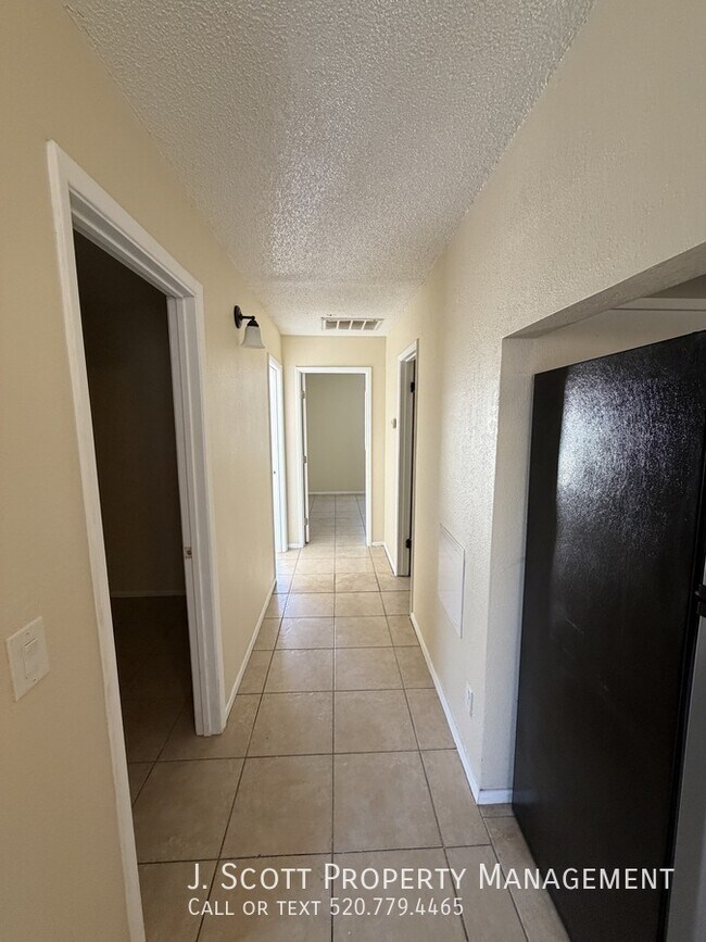 1757 E Harvard St Phoenix, AZ 85006 photo 5