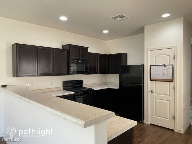 19506 N Rose Ct Maricopa, AZ 85138 photo 2