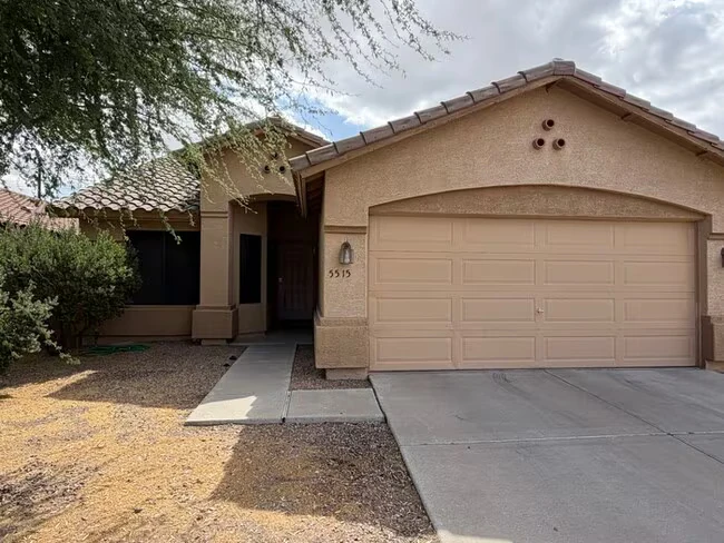 5515 S 15th Way Phoenix, AZ 85040 photo 2