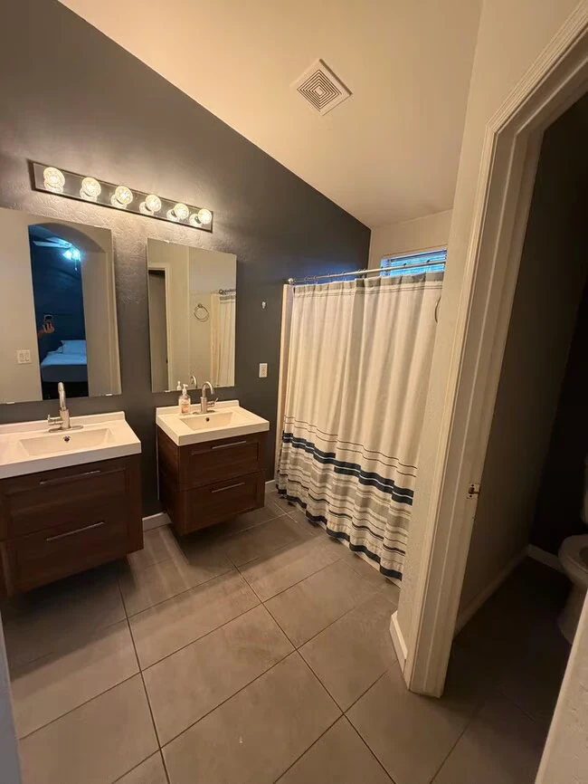 5515 S 15th Way Phoenix, AZ 85040 photo 5
