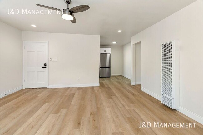 321.5 San Elijo St San Diego, CA 92106 photo 4