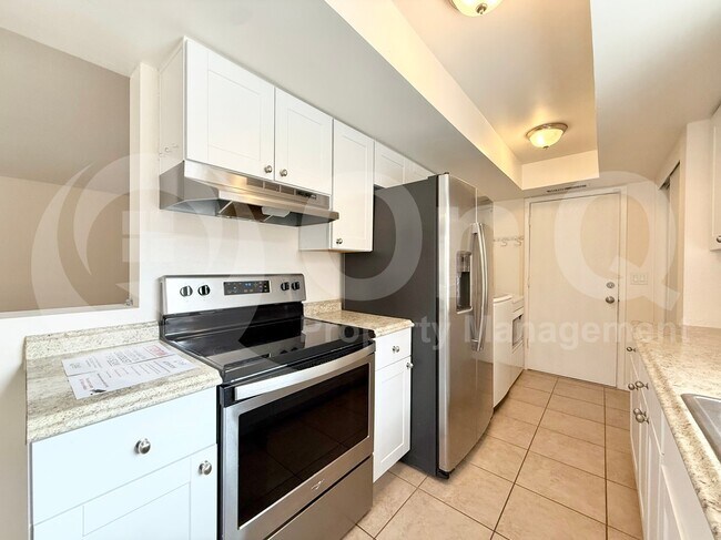 10402 N 10th St Phoenix, AZ 85020 photo 3