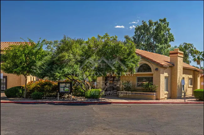 653 W Guadalupe Rd Mesa, AZ 85210 photo 2