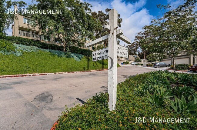 10611 Caminito Basswood San Diego, CA 92131 photo 3
