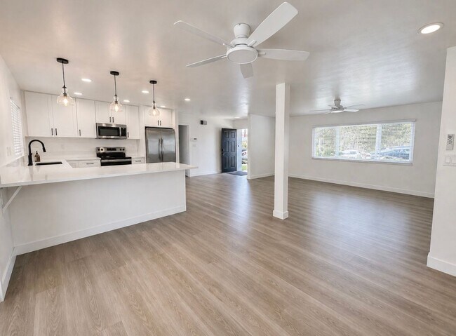 3667 Agua Dulce Blvd photo 4