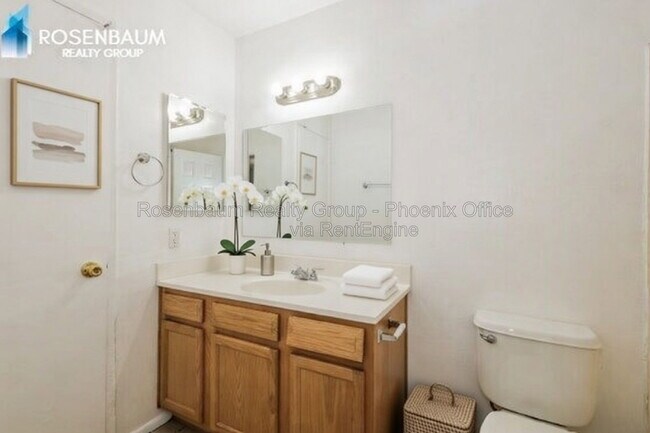 3313 W Harmont Dr Phoenix, AZ 85051 photo 5