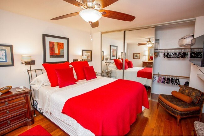 250 Vista Montana Way Oceanside, CA 92054 photo 3