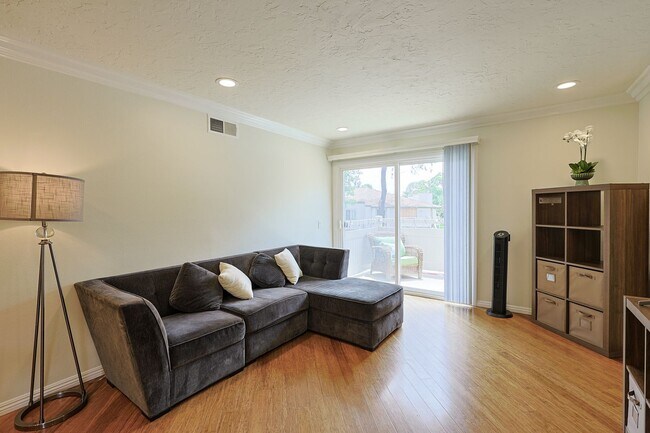 3157 Evening Way San Diego, CA 92037 photo 3