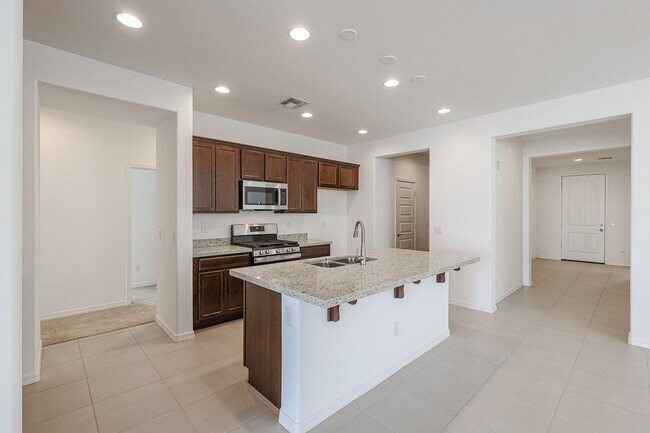 5414 W Rainwater Dr Phoenix, AZ 85339 photo 3