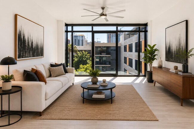 200 W Portland St Phoenix, AZ 85003 photo 4