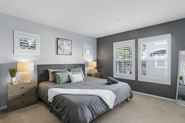 3479 Spring Tide Terrace San Diego, CA 92110 photo 3