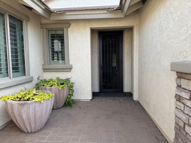 4065 S Birch St Chandler, AZ 85249 photo 4