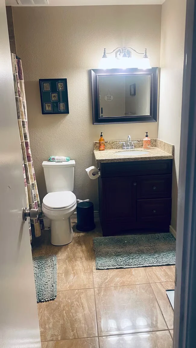 3707 W Lupine Ave Phoenix, AZ 85029 photo 2