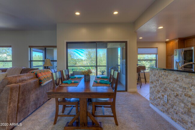 21320 N 56th St Phoenix, AZ 85054 photo 5