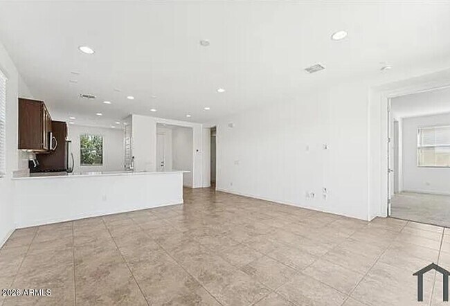 8344 N 170th Ln Waddell, AZ 85355 photo 3