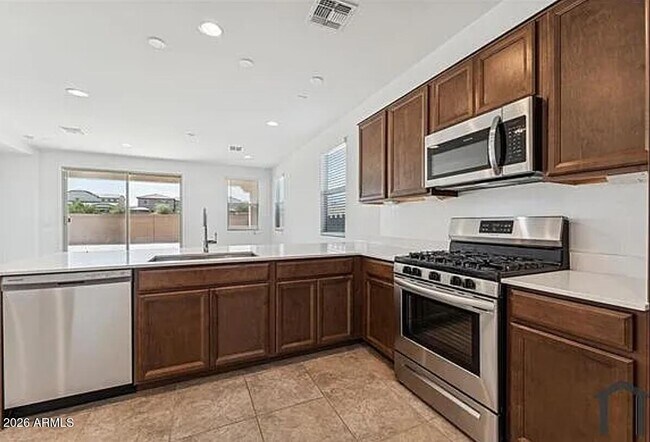 8344 N 170th Ln Waddell, AZ 85355 photo 5