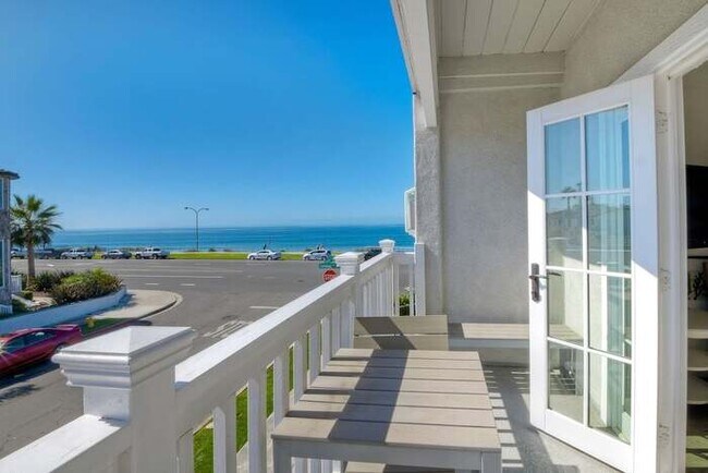 3690 Carlsbad Blvd Carlsbad, CA 92008