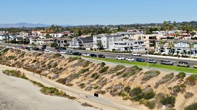 3690 Carlsbad Blvd Carlsbad, CA 92008 photo 4