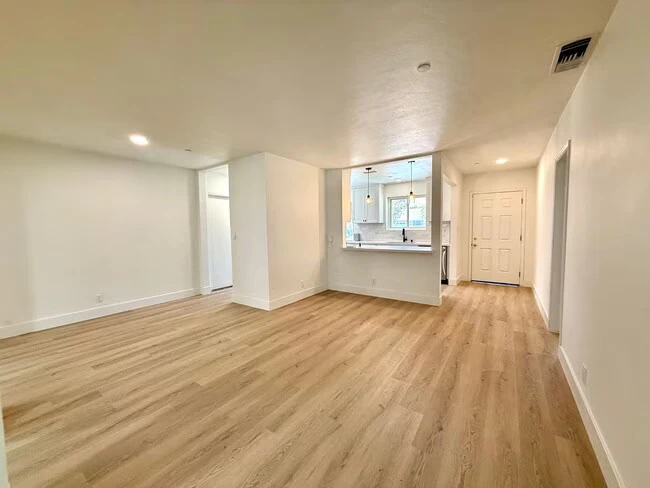3714 Fairway Dr La Mesa, CA 91941 photo 4