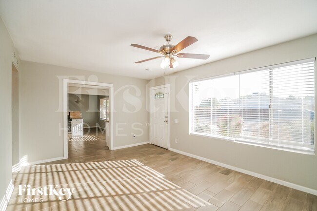 14838 N 38th St Phoenix, AZ 85032 photo 4