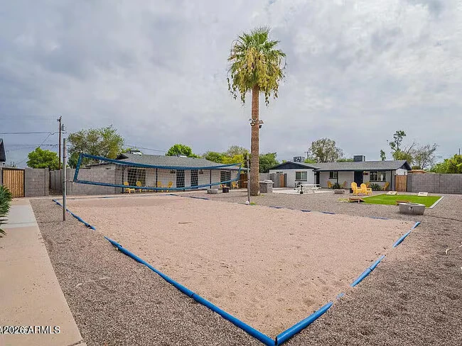 1026 E Tempe Dr photo 5