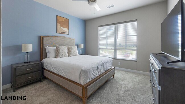 2445 Estrella Pkwy Goodyear, AZ 85338 photo 4