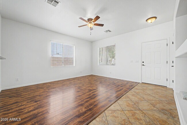 1874 S Tucana Ln Gilbert, AZ 85295 photo 2