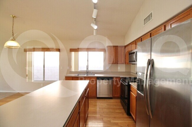 688 E Sheffield Ave Gilbert, AZ 85296 photo 4