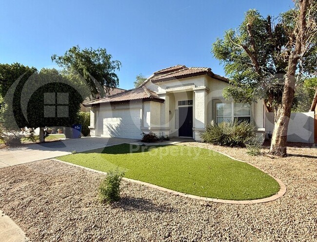 688 E Sheffield Ave Gilbert, AZ 85296 photo 2
