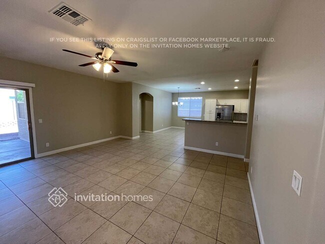 12514 W Bird Ln Litchfield Park, AZ 85340 photo 4