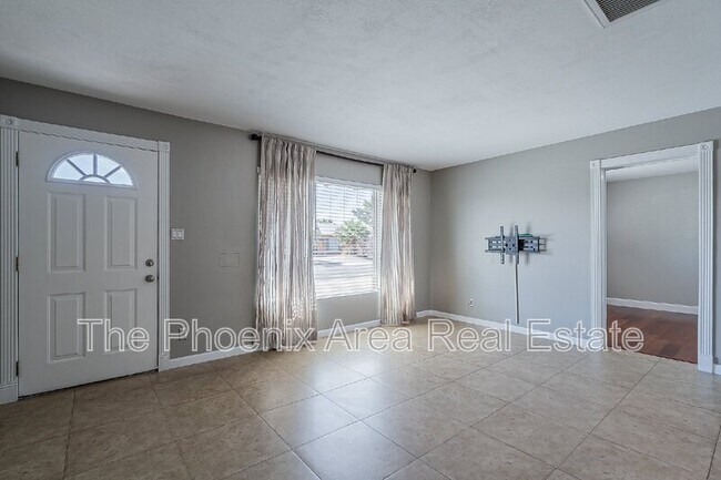 8654 E Windsor Ave Scottsdale, AZ 85257 photo 4