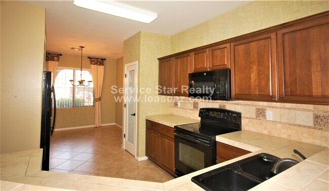 4223 W Samantha Way Phoenix, AZ 85339 photo 5