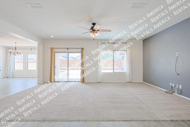 25951 W Tonto Ln Buckeye, AZ 85396 photo 5