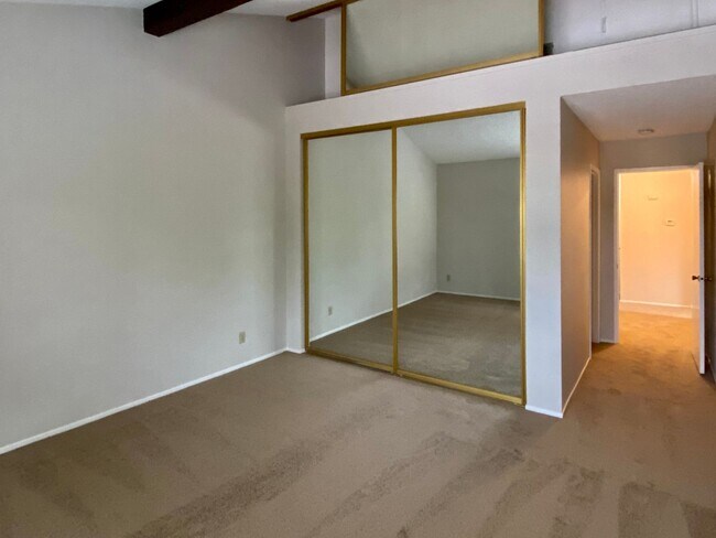 1400 Bowe Ave Santa Clara, CA 95051 photo 5