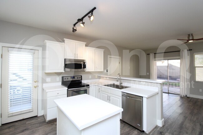 2255 S Barrington Mesa, AZ 85209 photo 3