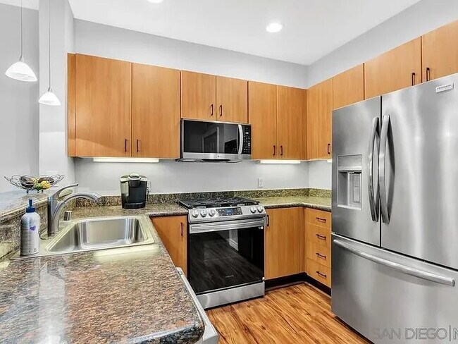 1400 Broadway San Diego, CA 92101 photo 2