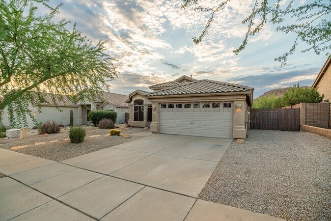 2428 N Malachite Mesa, AZ 85207 photo 2